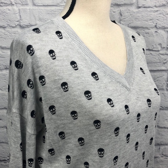 💀Philosophy Black and Gray Skull Sweater Small - Picture 6 of 14